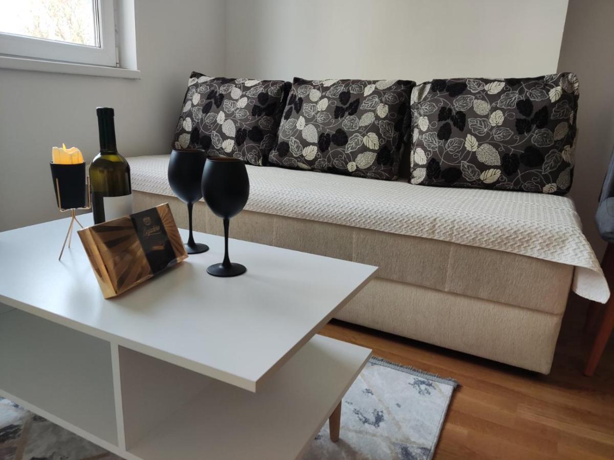 Sarah - City Apartment Skopje Zewnętrze zdjęcie